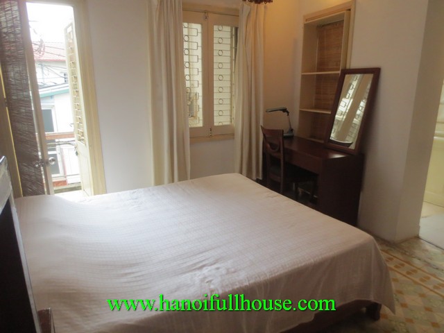 Hoan Kiem serviced apartment rental with one bedroom, furnished