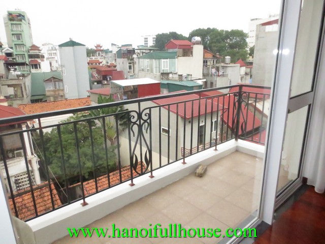 Rental nice serviced apartment with 1 bedroom in center, Hoan Kiem dist, Ha Noi