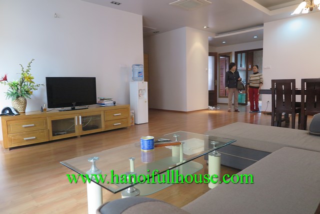 2 bedroom fully furnished serviced apartment for rent in Thai Ha street, Dong Da st, Ha Noi