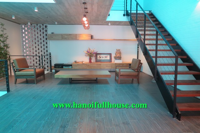 An European house with 3 BR, 3 BH for rent in Tay Ho, Ha Noi