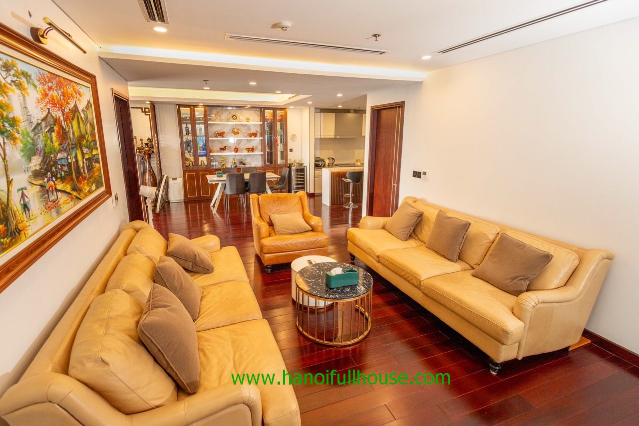 A cozy- Apartment for rent at Aqua building 44 Yen Phu, Ba Dinh District. 