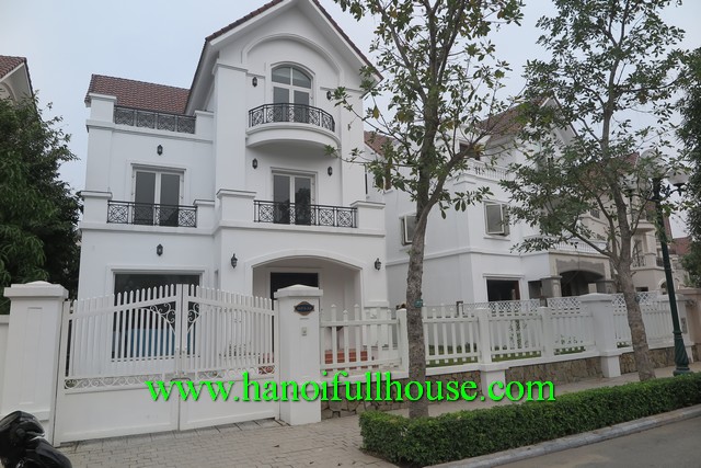 Find a big villa in Vinhomes riverside Long Bien, Ha Noi rental