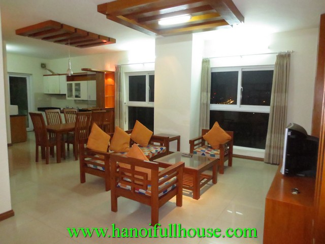 Rental beautiful apartment with 3 bedrooms in Vuon Dao building, Tay Ho dist, Hanoi