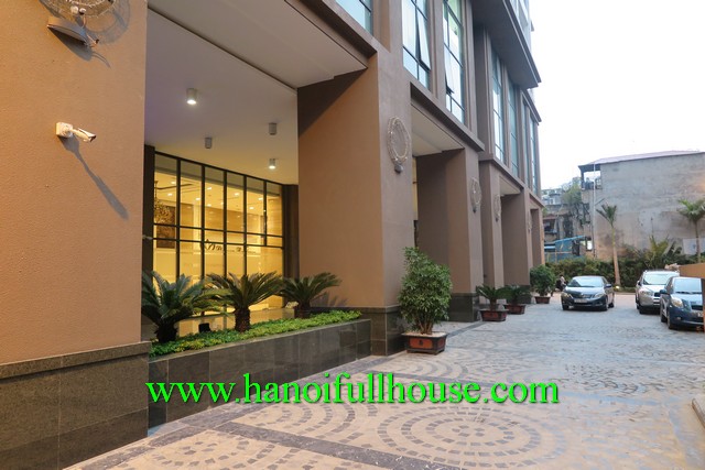 Wonderful apartment with 3 bedroom in Ba Dinh district, Ha Noi for rent
