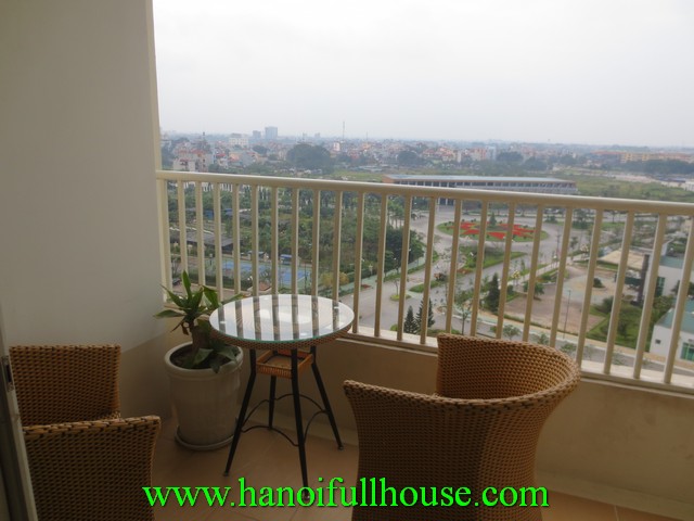 Rental an apartment in Ciputra urban, Tay Ho dist, Ha Noi. Its in P1 block, 3 bedrooms.