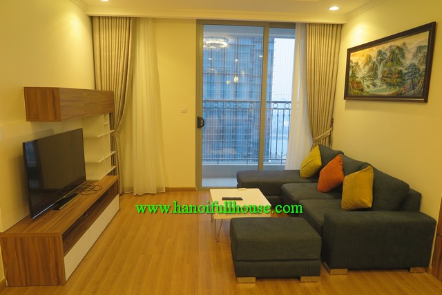1200$/month to rent a nice apartment in Vincom Nguyen Chi Thanh with 2 bedroom, furnished