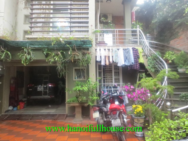 Cheap serviced apartment rentals with beautiful yard, trees, car access, balcony
