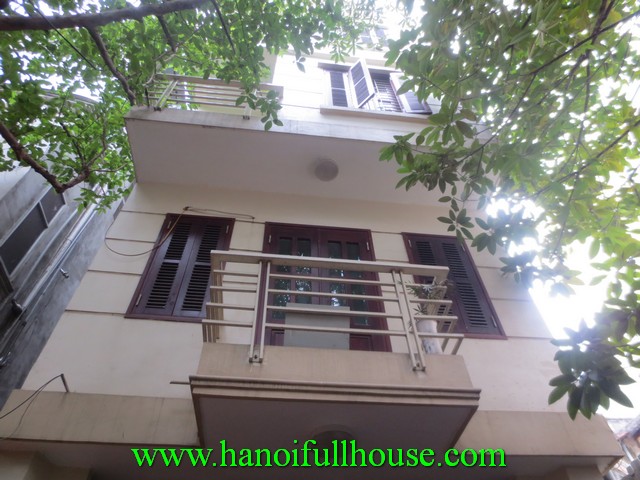 A beautiful house in lane for rent in Hoan Kiem dist. 4 bedrooms, 4 bathrooms, fully furnished