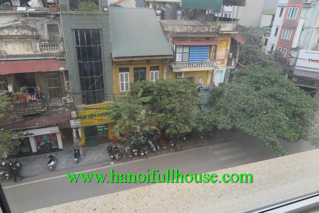 Newly furnished 2 bedroom serviced apartment rental in Hoan Kiem dist, HN