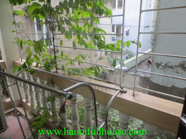 Rental cheap serviced apartment with 1 bedroom in Hoan Kiem dist, Ha Noi