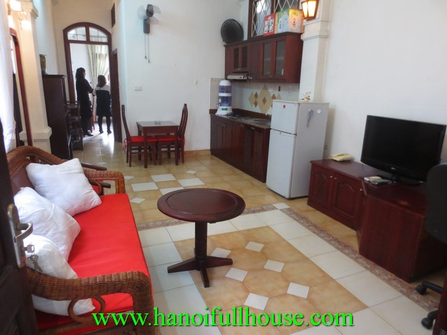 Nice cheap serviced apartment for rent in Hai Ba Trung dist, Ha Noi
