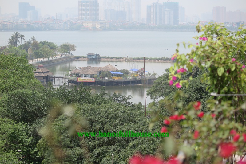 Luxurious service apartment on To Ngoc Van for rent.