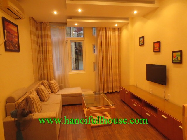 A nice serviced apartment nearby Thong Nhat park for rent