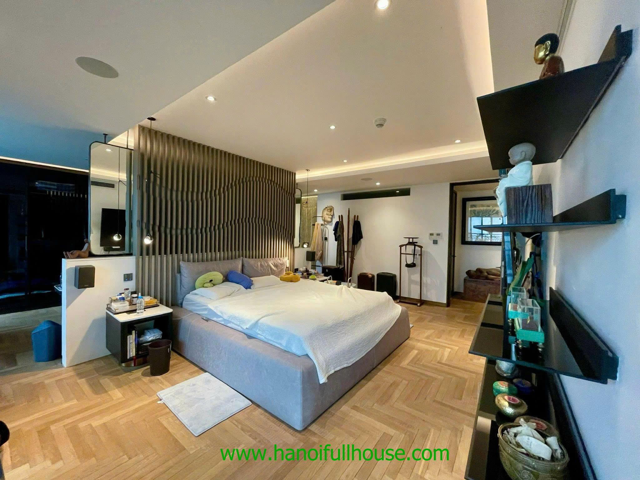 Luxury 2 bedroom apartment for rent in Xuan Dieu, Tay Ho