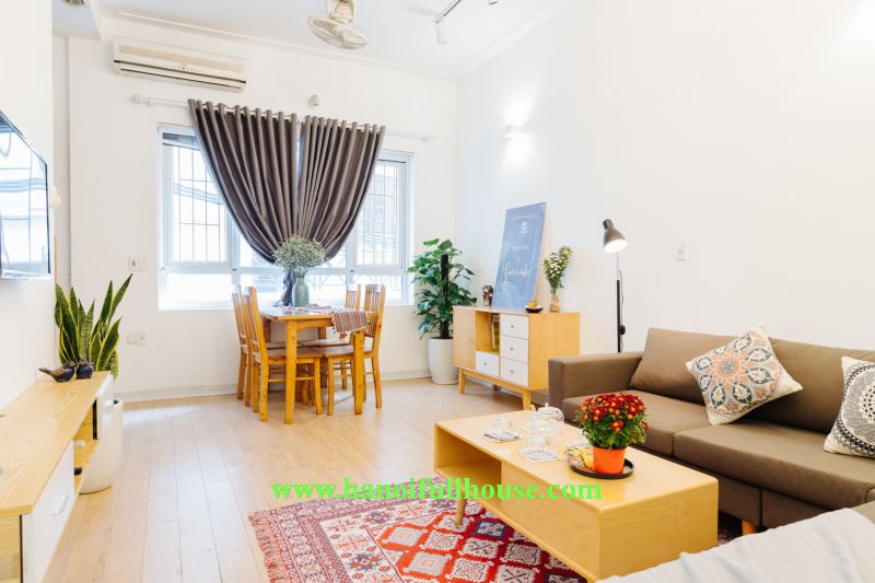 Căn hộ 1 phòng ngủ thiết kế cực đẹp ở Xuân Diệu, Tây Hồ