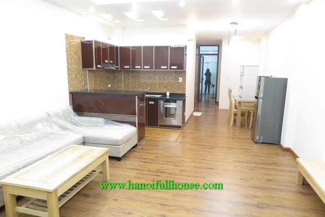 High quality & spacious one bedroom serviced apartment in Tay Ho for rent 