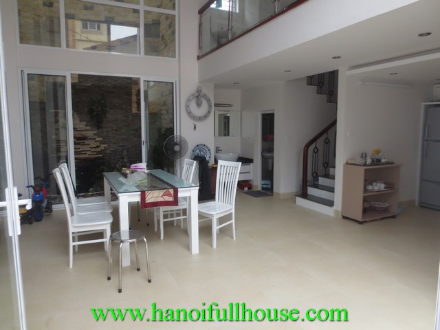 3 bedroom beautiful house for rent in Hai Ba Trung district, Ha Noi