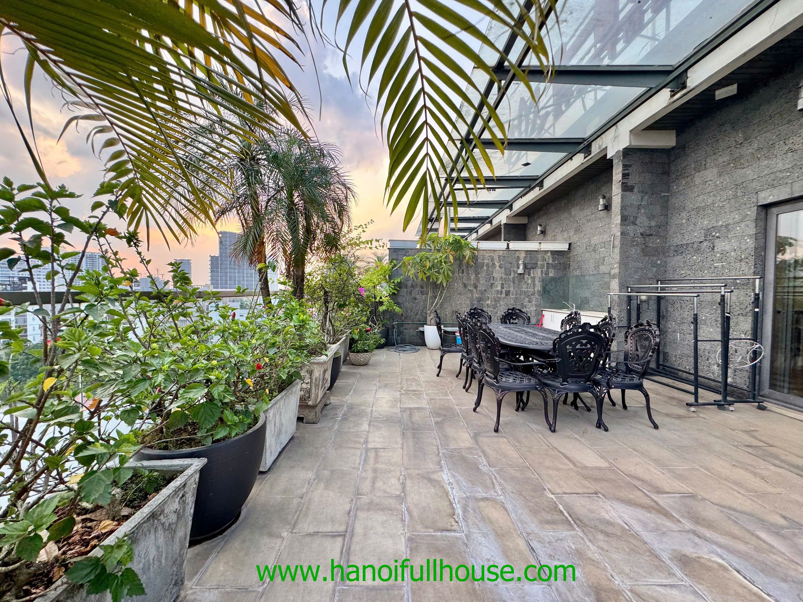Penthouse apartment with 3 bedrooms on Trinh Cong Son str for lease