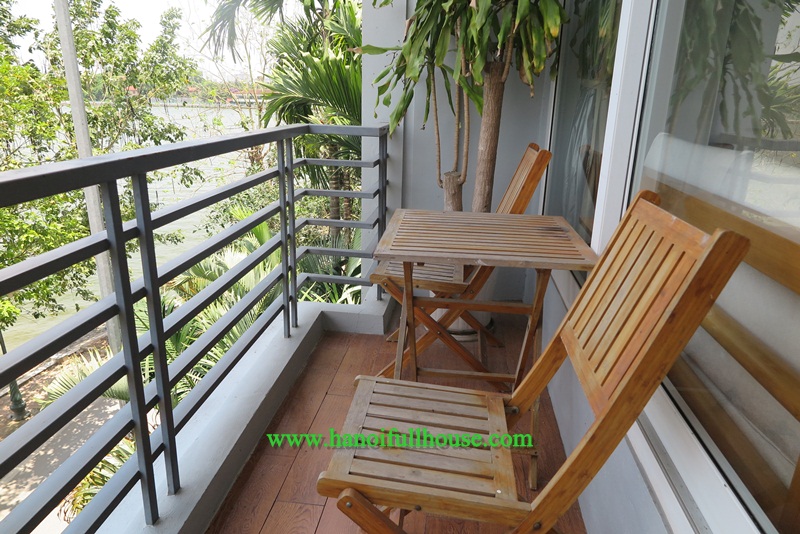 Two bedrooms apartment, lake view, modern furniture in Tay Ho for rent