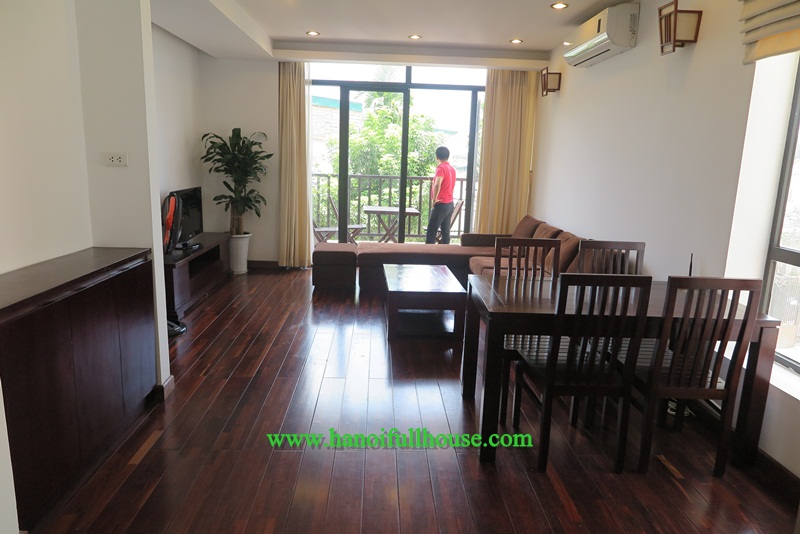 Good apartment with two bedrooms, a lot of light in Tay Ho for rent