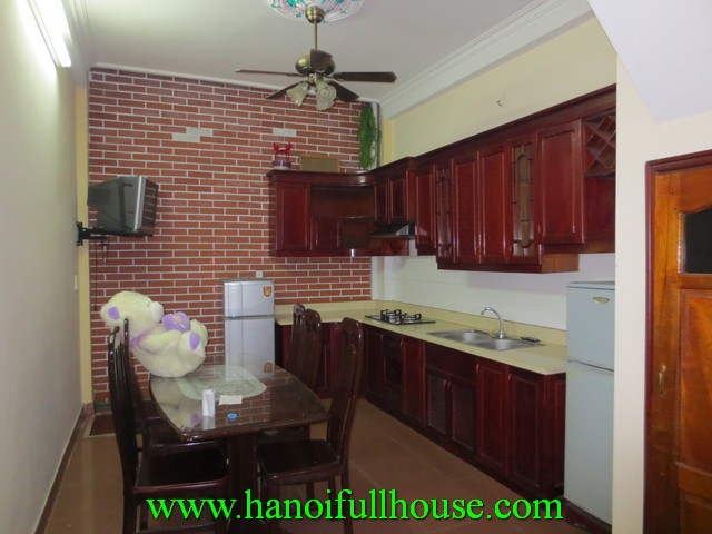 4 bedroom cheap house for rent in Dong Da dist. Its nearby Skycity building, 88 Lang Ha street