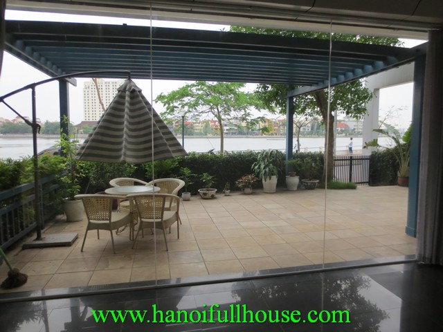 Tay Ho apartment with west lake view, 2 bedrooms, fully furnished for rent