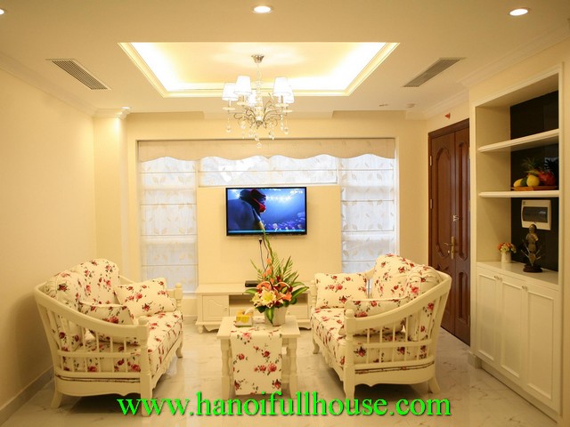 Luxurious serviced apartment for rent in Ba Dinh district, Ha Noi. Fully furnished, 2 bedrooms