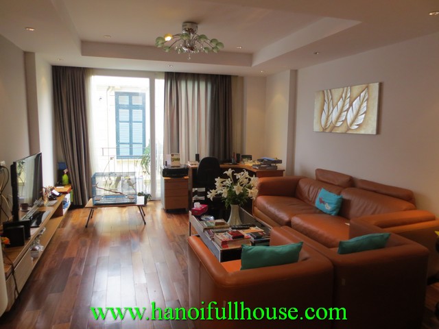 Luxury furnished serviced apartment for rent in Tay Ho dist. 2 bedrooms, 2 bathrooms