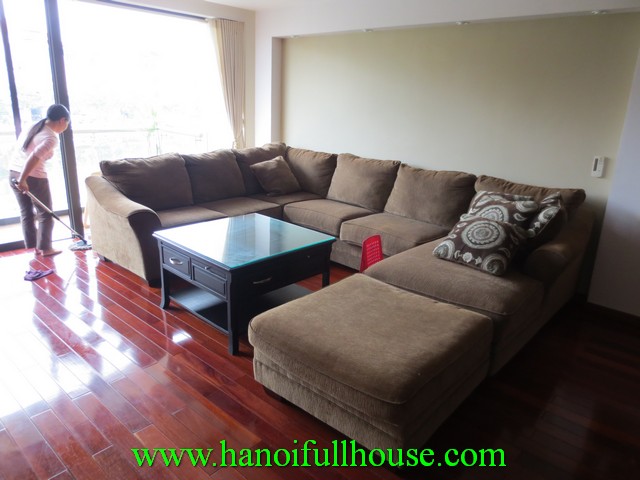 West Lake view apartment with 3 bedrooms, 3 bathrooms for rent in Tay Ho dist, Ha Noi, Viet Nam