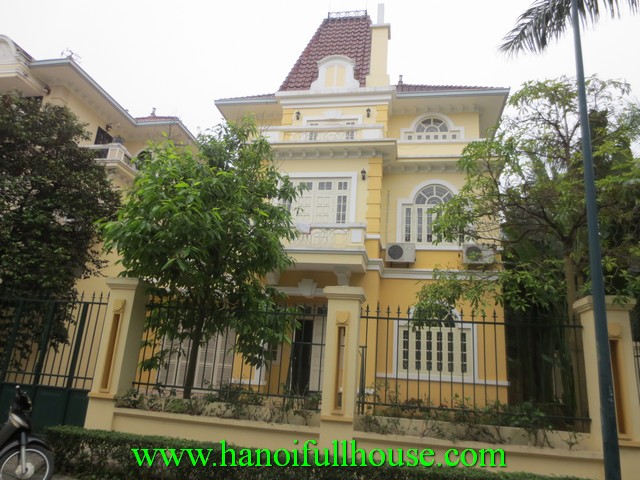 Rental beautiful garden villa in Ciputra urban, Tay Ho dist, Ha Noi