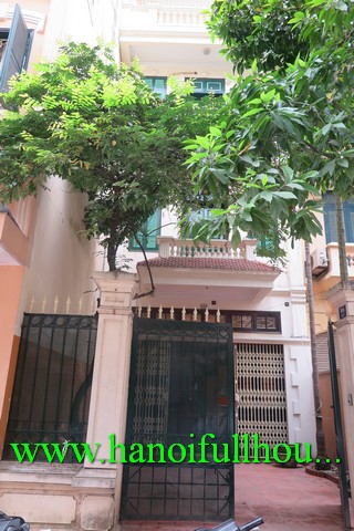 House for rent to make office or living in Dong Da dist, Ha Noi, VN