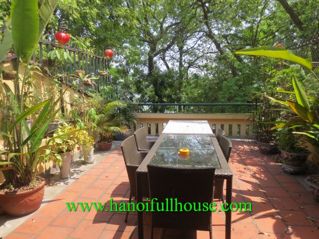 A luxury house- 3 bedrooms in Hoan Kiem dist- Ha Noi Capital for lease