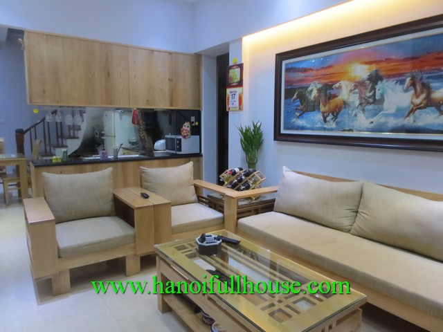 Căn nhà xinh xắn cho thuê  2 phòng ngủ, đầy đủ tiện nghi quận Ba Đình, HN