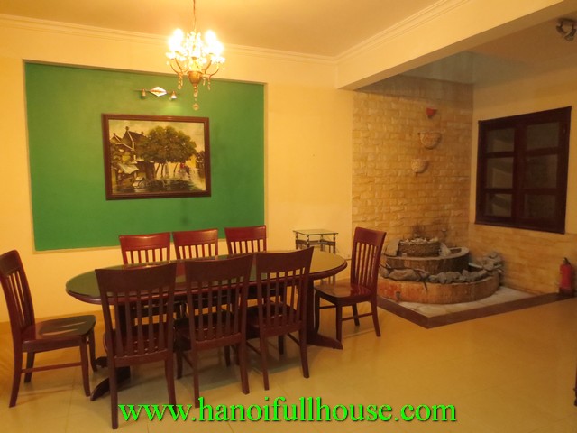 5 bedroom house for rent in Ba Dinh dist. This is fully furnished house with garage