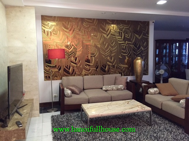 Modern apartment with 3 bedroom, newly furnished, balcony, bright in Hai Ba Trung dist, HN
