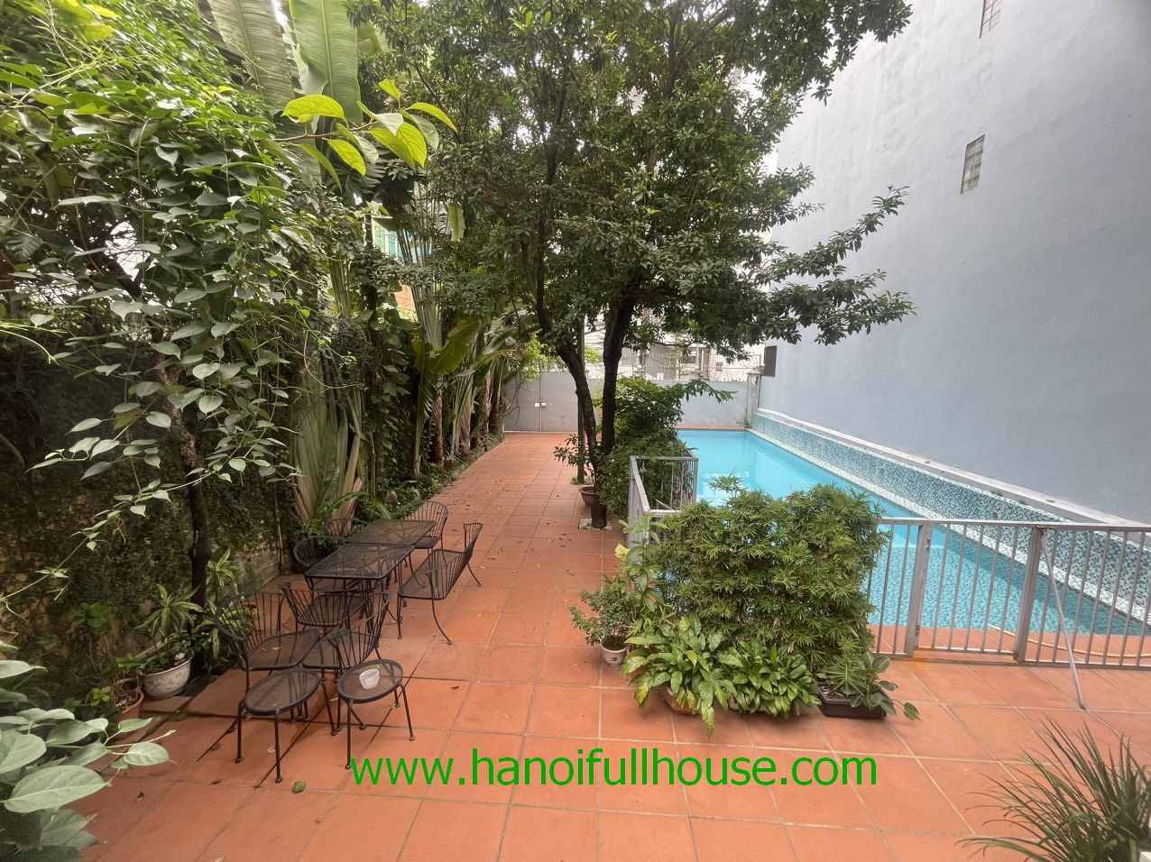 Wonderful villa with swimming pool  in Tay Ho district, Ha Noi for lease