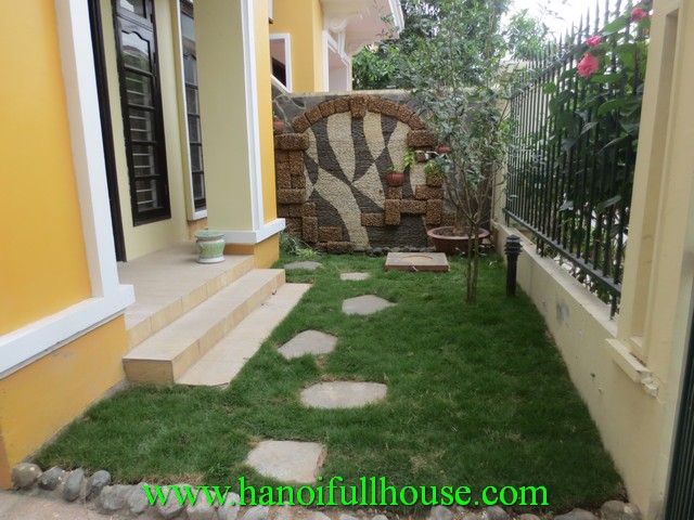 Unfurnished villa with courtyard for rent in Ciputra hanoi