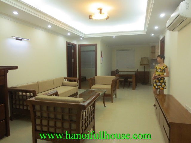 High-rise apartment with 3 bedroom for rent in Pham Hung street, Cau Giay dist, Ha Noi