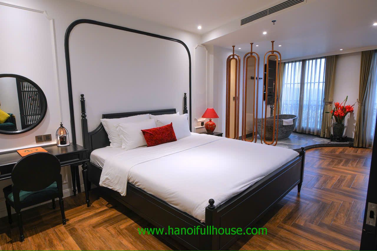 Charming professional serviced Apartment with 2 bedroom, lake view for rent