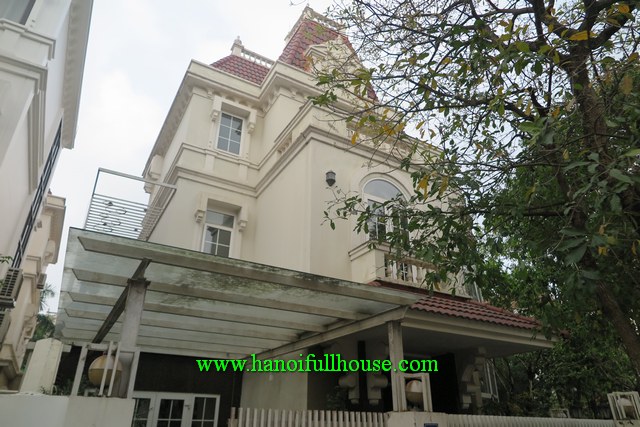 Luxury furnished villa with 5 bedrooms in Ciputra Urban, Tay Ho dist for lease