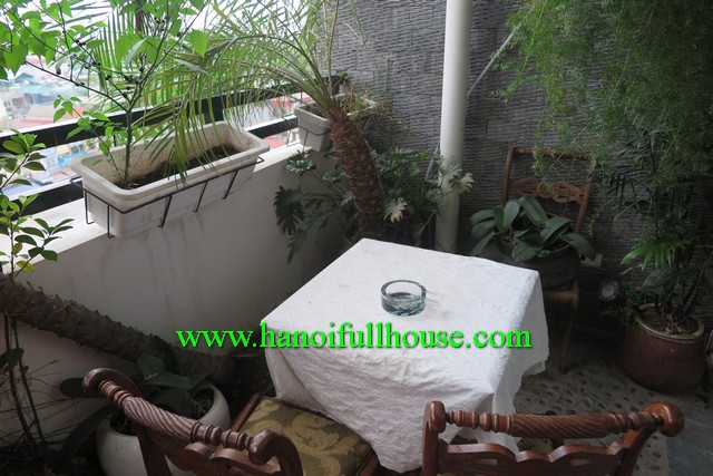 Luxury furniture apartment for rent in Thuy Khue street, Tay Ho, Ha Noi