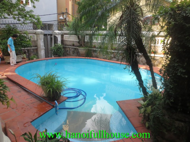 Fully furnished villa with swimming pool, courtyard for rent in Tay Ho dist