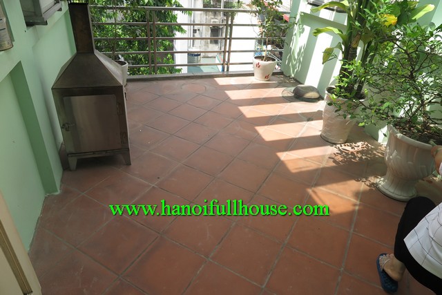 Five bedroom house, fully furnished, courtyard, nice terrace in Ba Dinh for rent