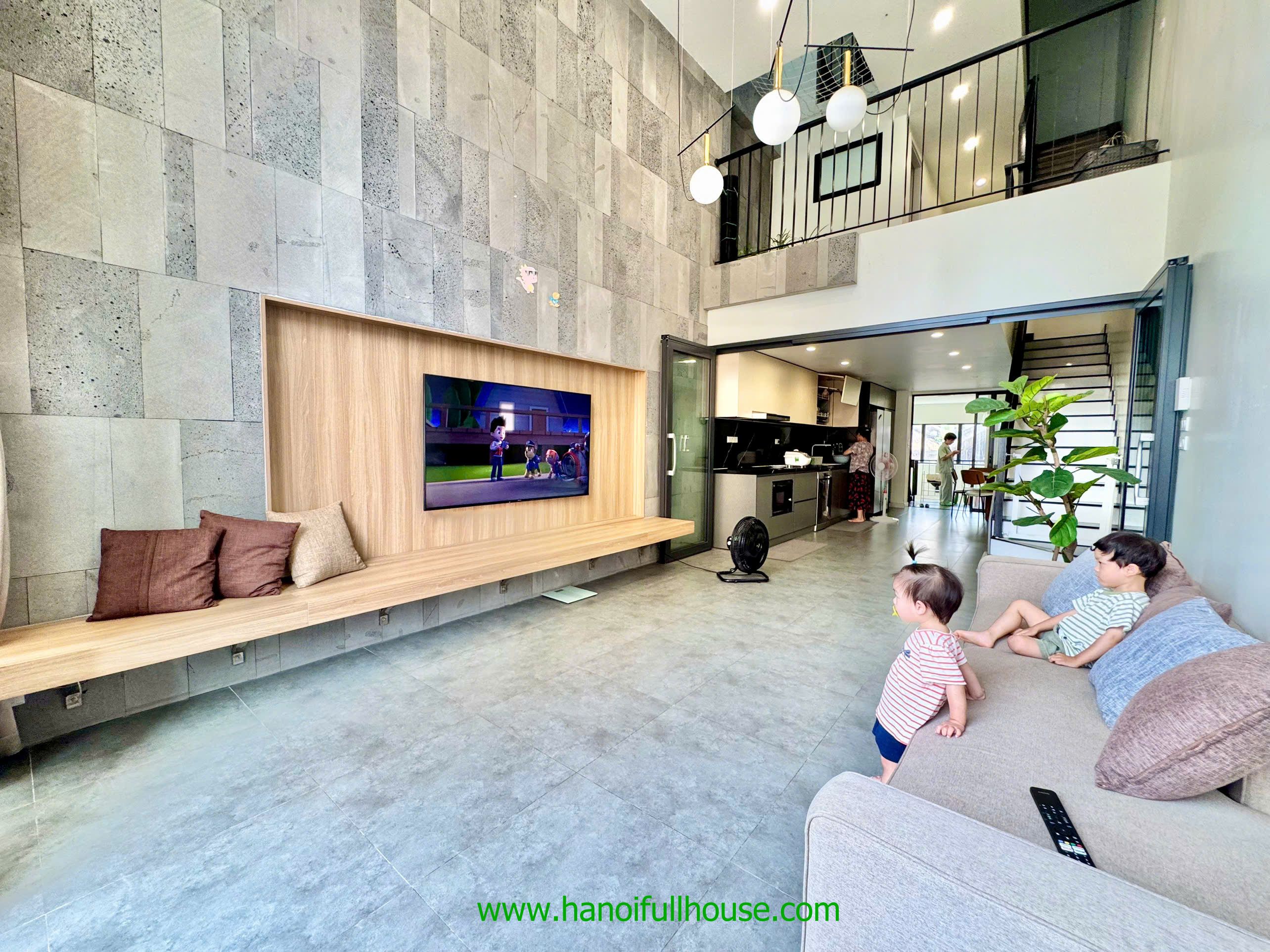 Modern house with 3 bedrooms, full furnished in Tay Ho dist for rent