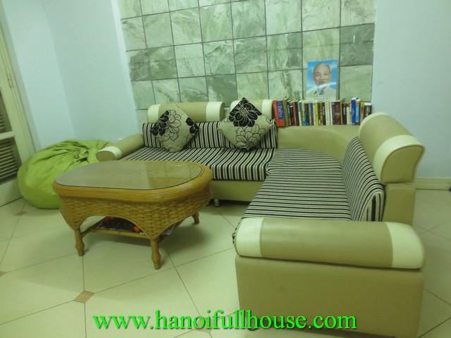 Nice house in Ba Dinh dist for rent. 6 bedrooms, 4 bathrooms, furnished, quiet