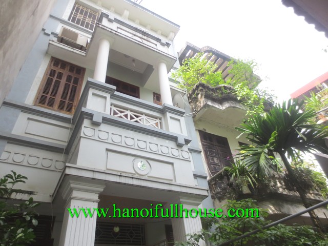 4 bedroom house in Hoang Hoa Tham for teachers or family rent