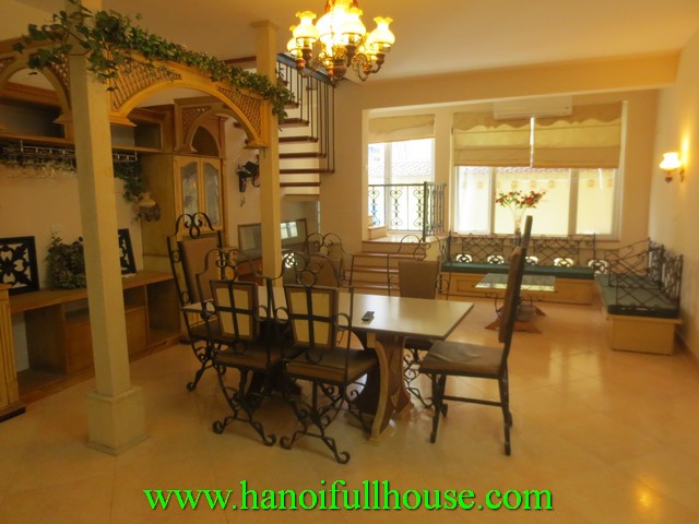 Duplex serviced apartment in Hoan Kiem dist for rent. one bedroom, fully furnished