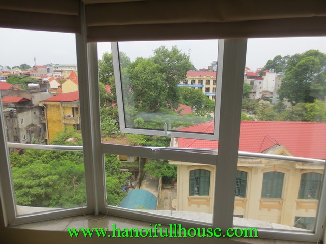 A nice serviced apartment for rent in Ba Dinh dist, Hanoi. 1 bedroom, fully furnished, bright