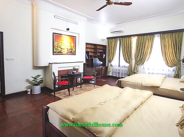 Căn nhà đẹp nhất quận Ba Đình gồm 4 phòng ngủ đầy đủ tiện nghi phù hợp cho người NN ở