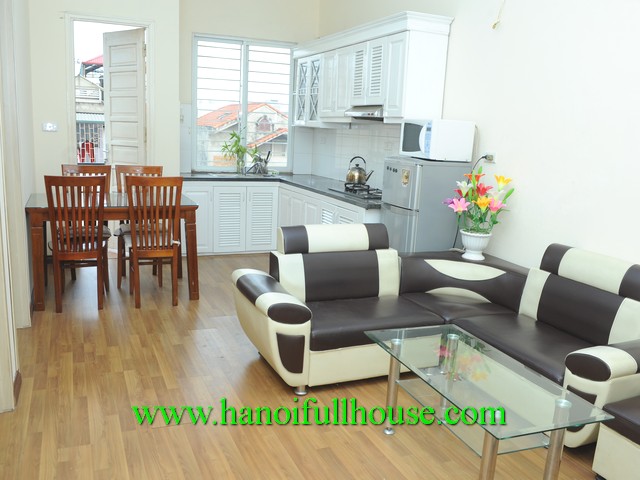 Very cheap serviced apartment 2 bedroom in Nguyen Khang, Cau Giay dist to rent